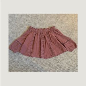 Pink off the shoulders shirt!!